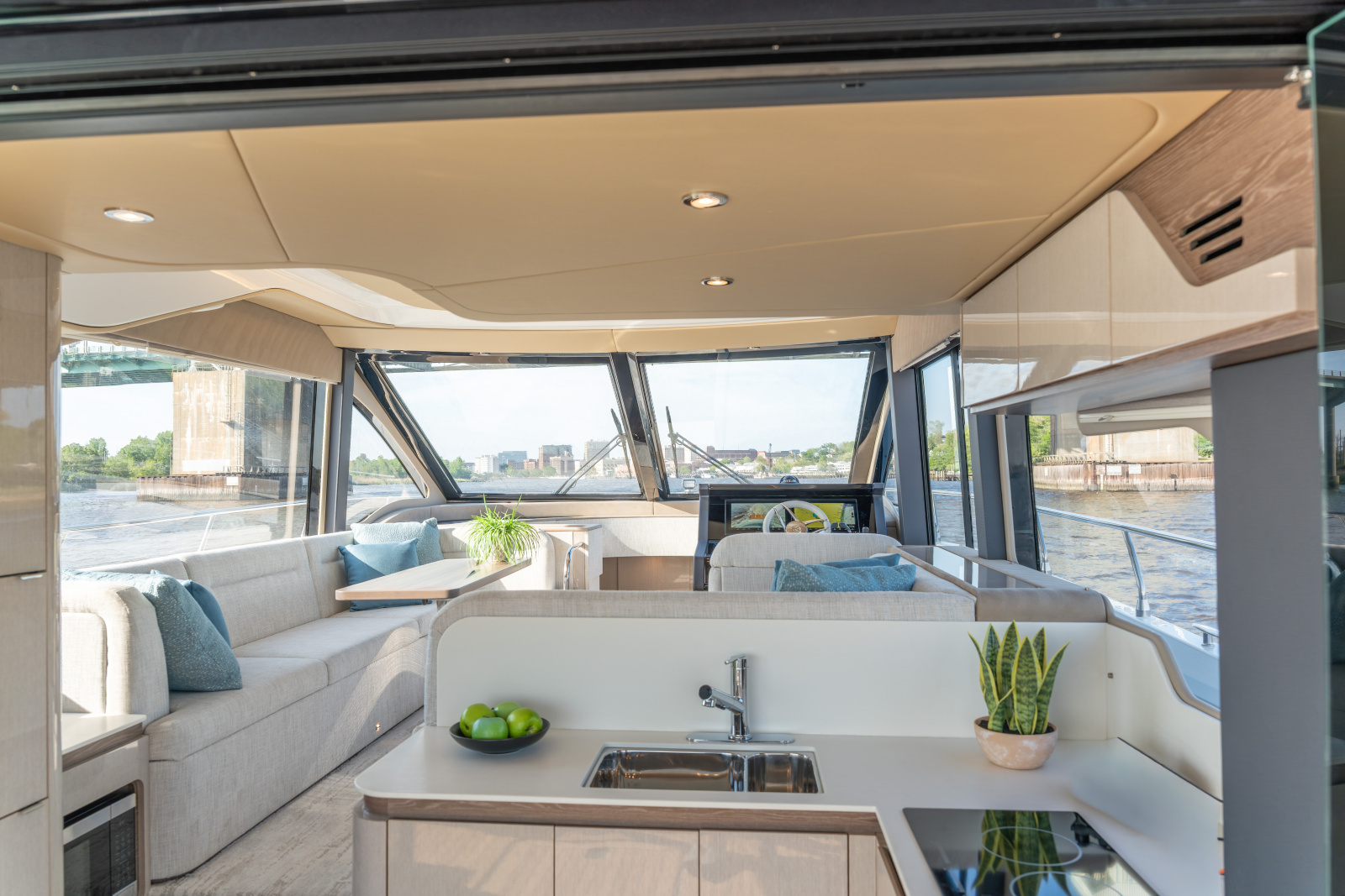 50ft Cruisers Yachts Yacht For Sale