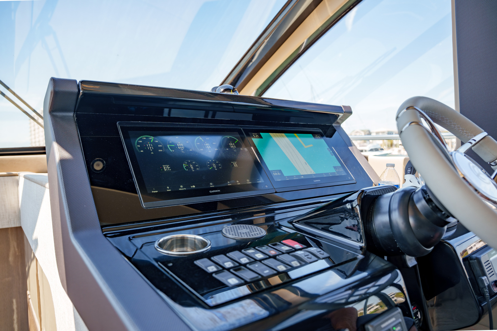 50ft Cruisers Yachts Yacht For Sale