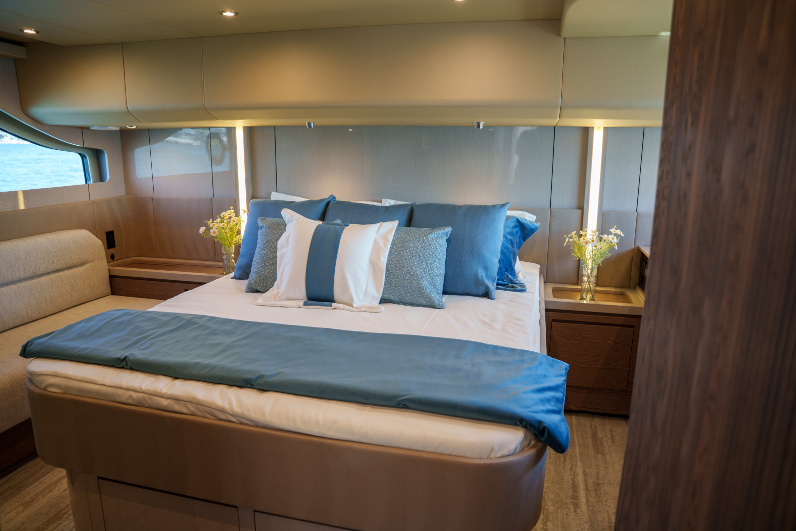 50ft Cruisers Yachts Yacht For Sale