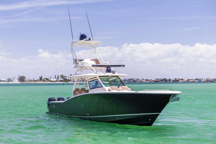 42' 2016 Scout 420 LXF