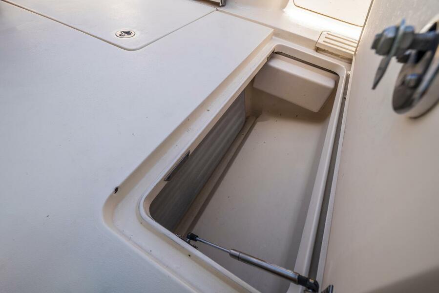 42' 2016 Scout 420 LXF