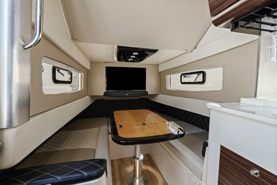 42' 2016 Scout 420 LXF