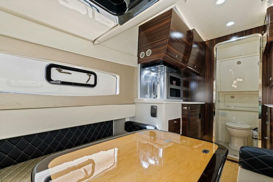 42' 2016 Scout 420 LXF