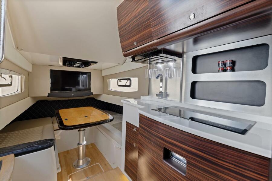 42' 2016 Scout 420 LXF