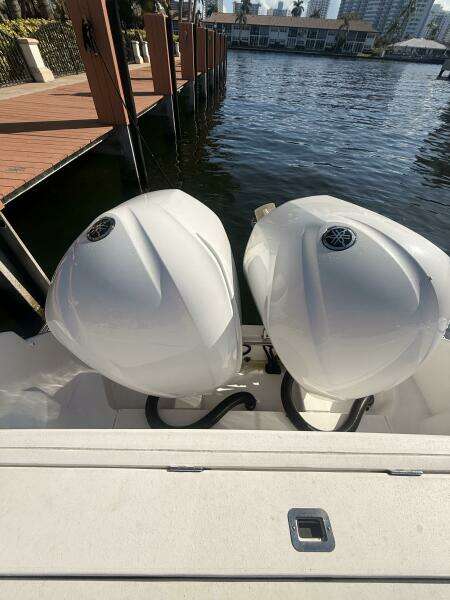 T T Jodi Ann 34ft Intrepid Yacht For Sale