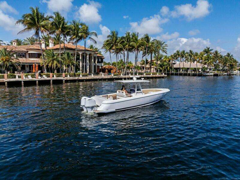 T T Jodi Ann 34ft Intrepid Yacht For Sale