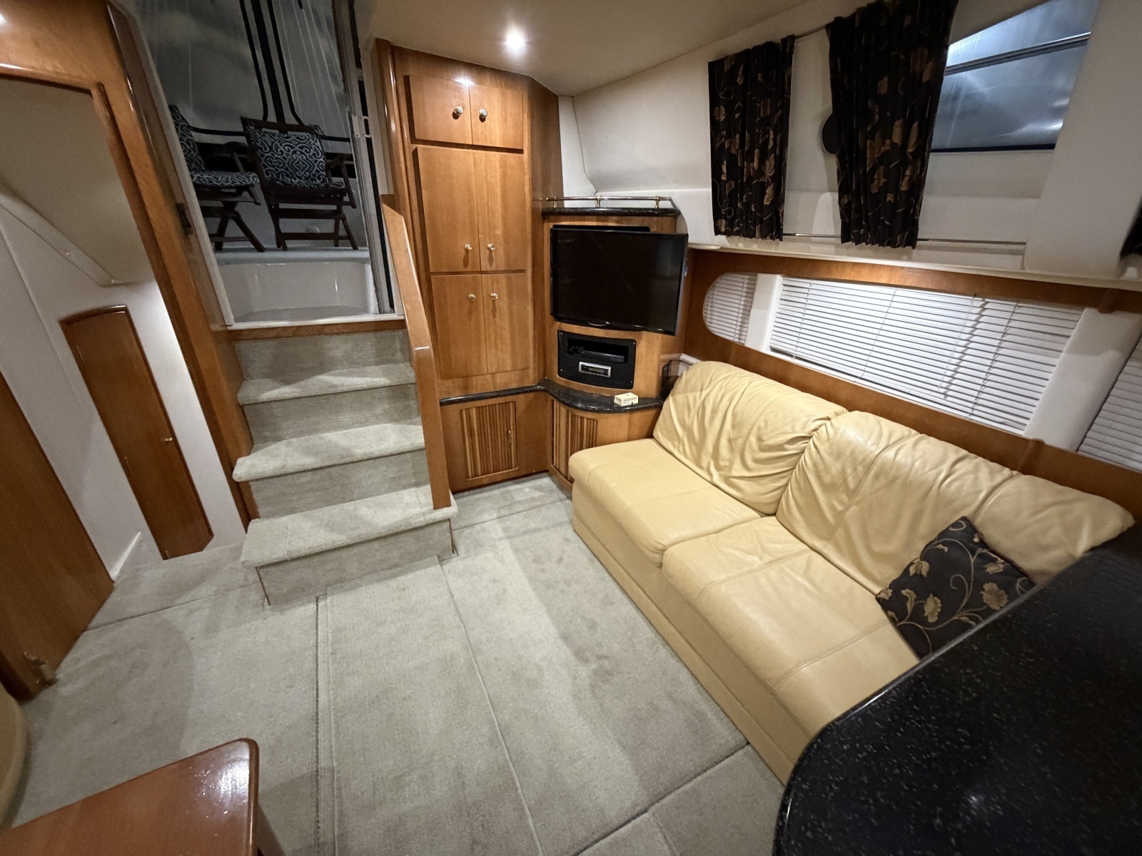 Power Play 44ft Carver Yacht For Sale