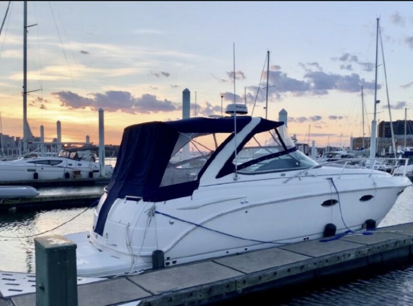 33' 2006 Chaparral 330 signature