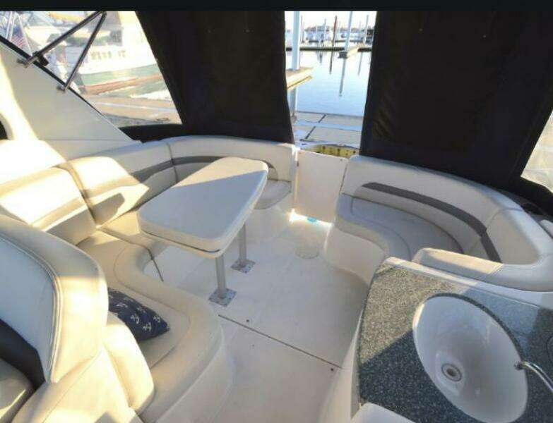 33ft Chaparral Yacht For Sale