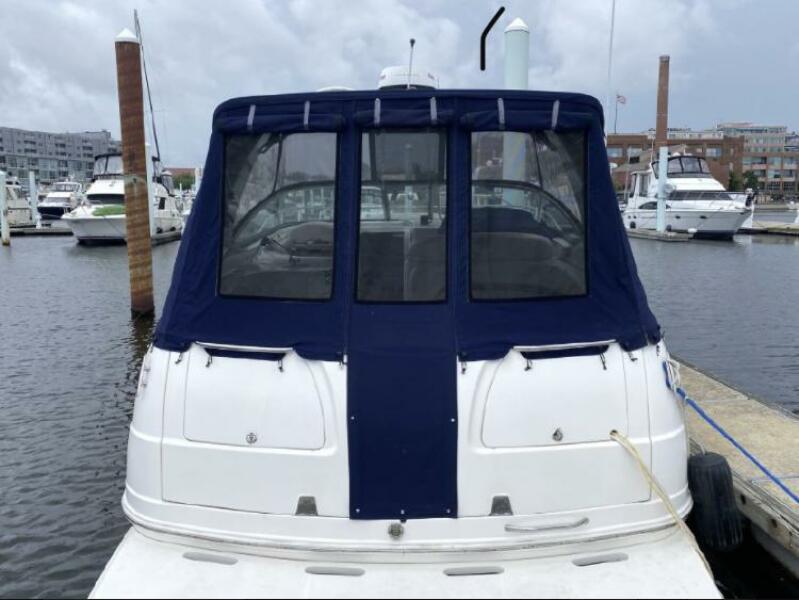 33' 2006 Chaparral 330 signature