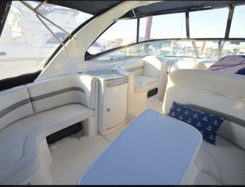 33' 2006 Chaparral 330 signature