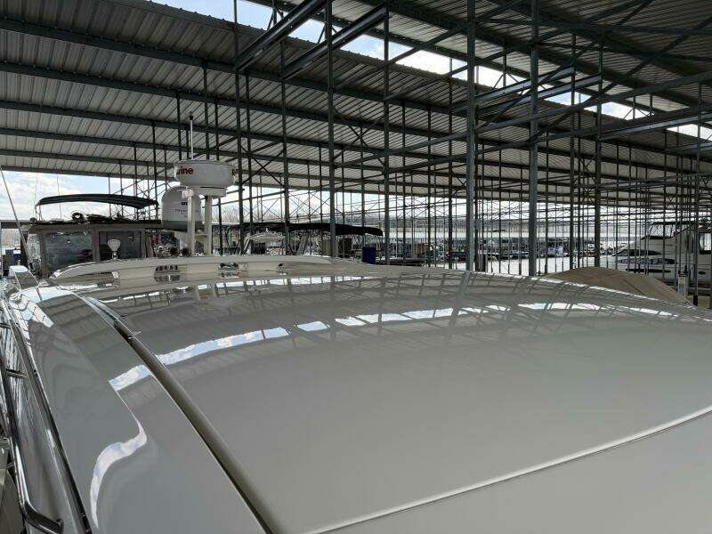 Aquarius 40ft Sea Ray Yacht For Sale