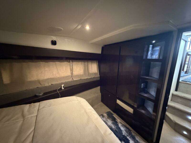 Aquarius 40ft Sea Ray Yacht For Sale