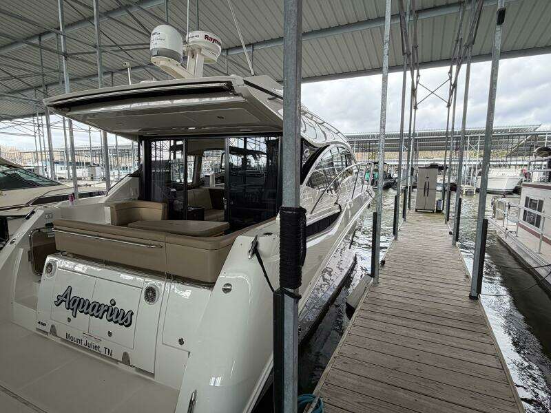 Aquarius 40ft Sea Ray Yacht For Sale
