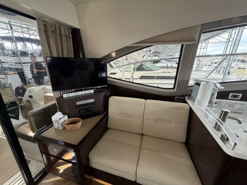 40' 2017 Sea Ray 400 Sundancer