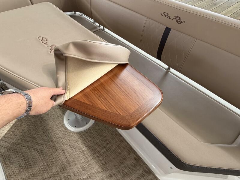 40' 2017 Sea Ray 400 Sundancer