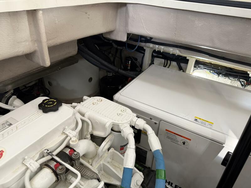 40' 2017 Sea Ray 400 Sundancer