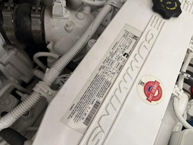 40' 2017 Sea Ray 400 Sundancer