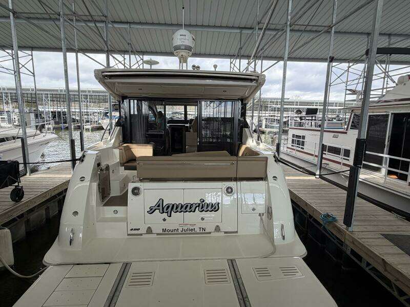 Aquarius 40ft Sea Ray Yacht For Sale
