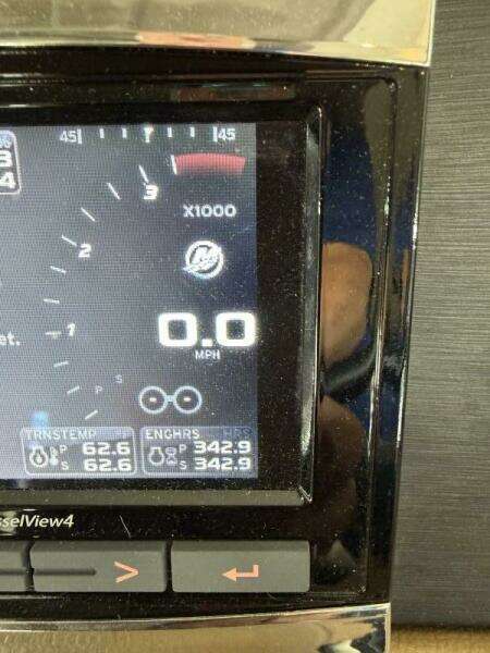 Aquarius 40ft Sea Ray Yacht For Sale