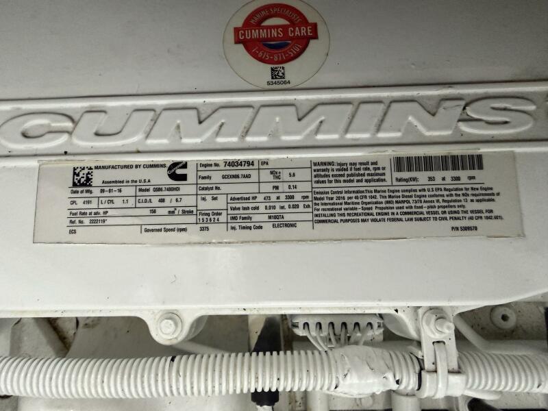 40' 2017 Sea Ray 400 Sundancer