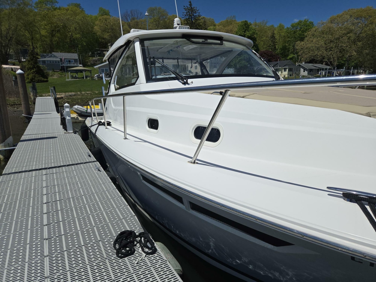 2019 Pursuit 355 Offshore