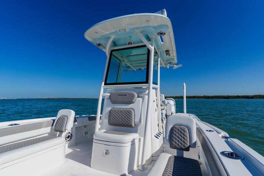 28' 2022 Caymas 28 HB