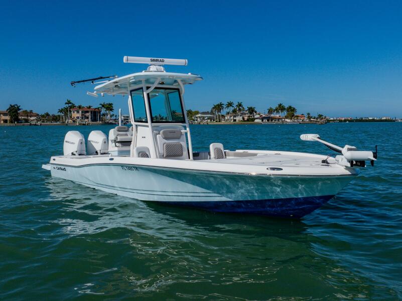 28' 2022 Caymas 28 HB