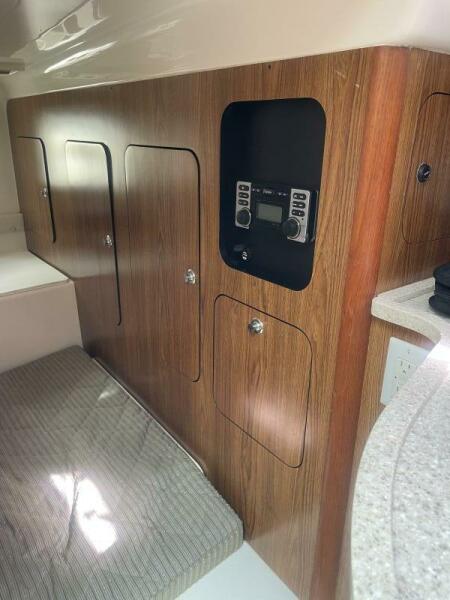 33' 2014 Pursuit OS 315