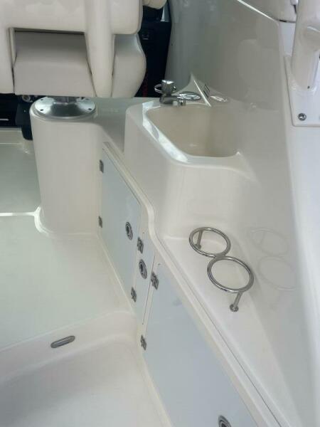 33' 2014 Pursuit OS 315