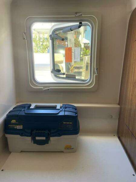 Encore 33ft Pursuit Yacht For Sale