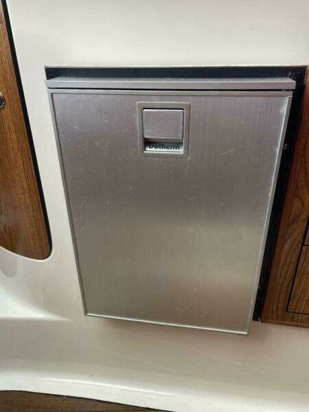 Encore 33ft Pursuit Yacht For Sale