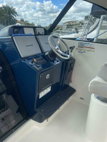 33' 2014 Pursuit OS 315