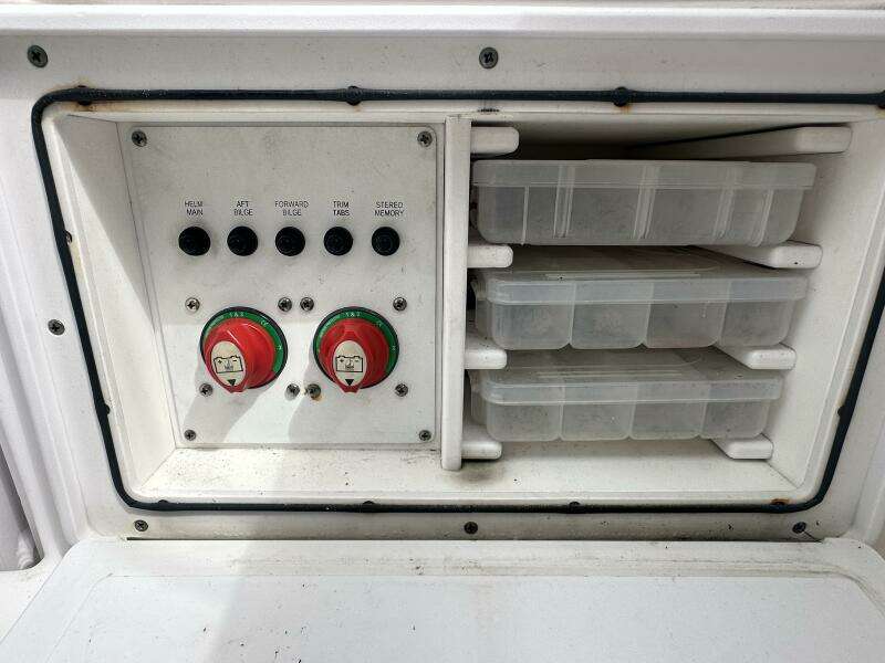 26ft Pro Line Yacht For Sale