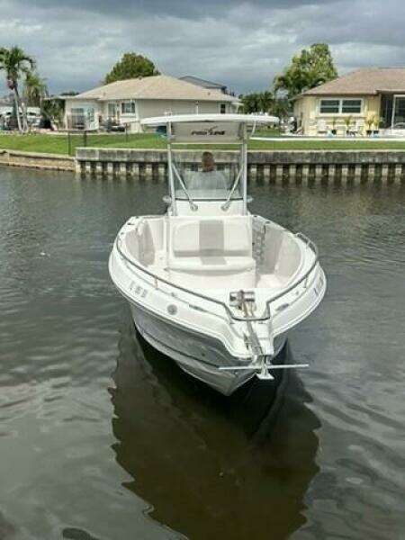 26ft Pro Line Yacht For Sale