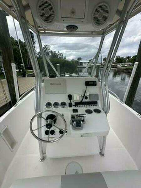 26ft Pro Line Yacht For Sale