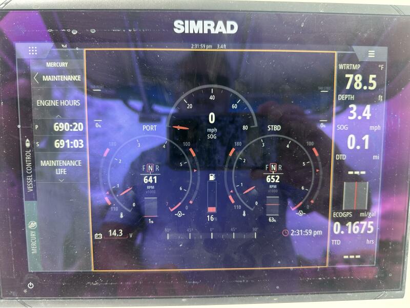 26' 2014 Pro-Line 26 Super Sport