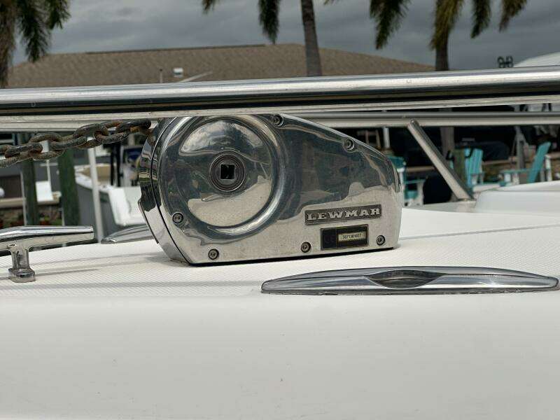 26ft Pro Line Yacht For Sale