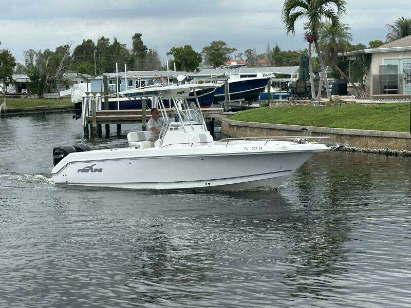 26ft Pro Line Yacht For Sale