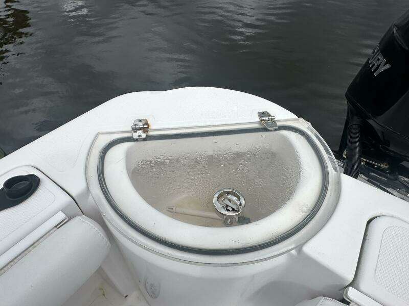 26ft Pro Line Yacht For Sale