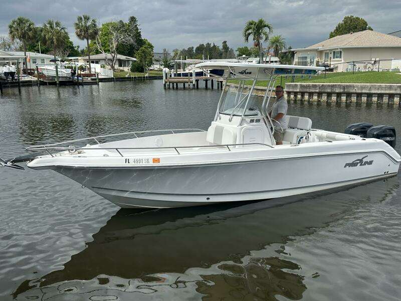 26ft Pro Line Yacht For Sale