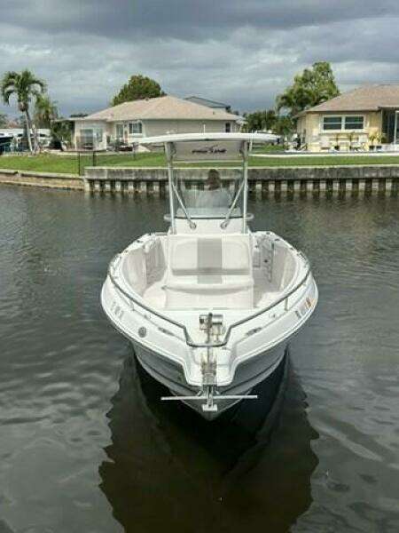 26ft Pro Line Yacht For Sale