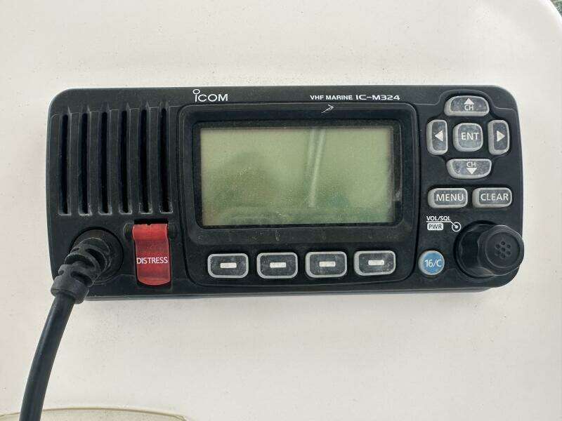 26ft Pro Line Yacht For Sale