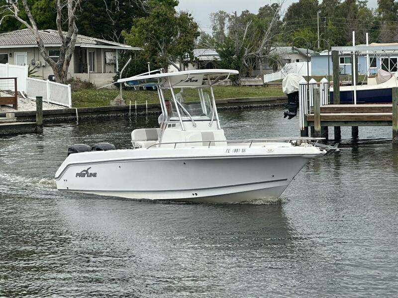 26ft Pro Line Yacht For Sale