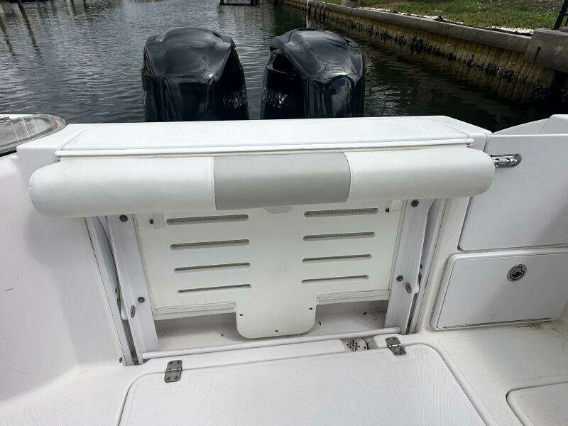 26ft Pro Line Yacht For Sale