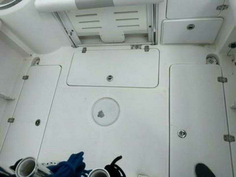 26ft Pro Line Yacht For Sale