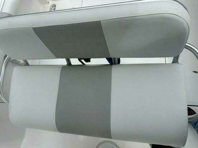 26ft Pro Line Yacht For Sale