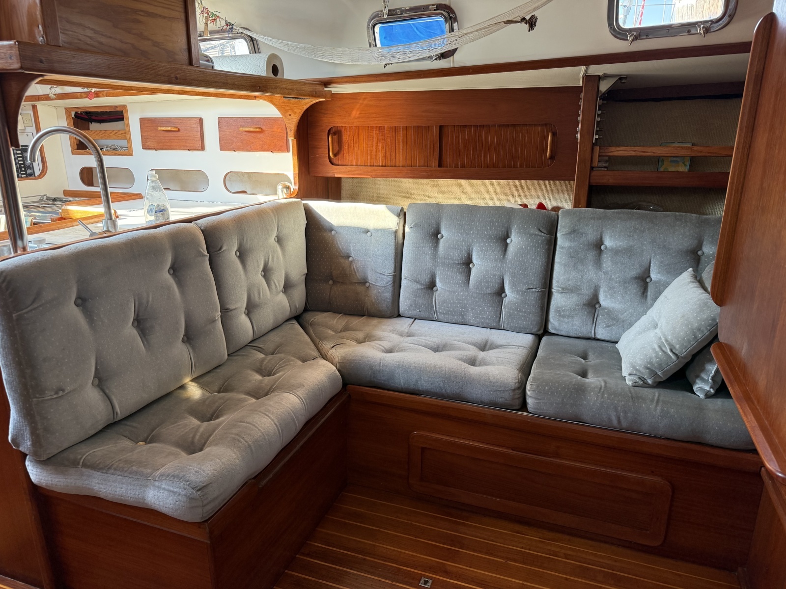 1990 Caliber 38