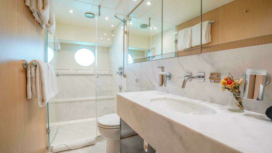 Daddy s   75ft Sunseeker Yacht For Sale