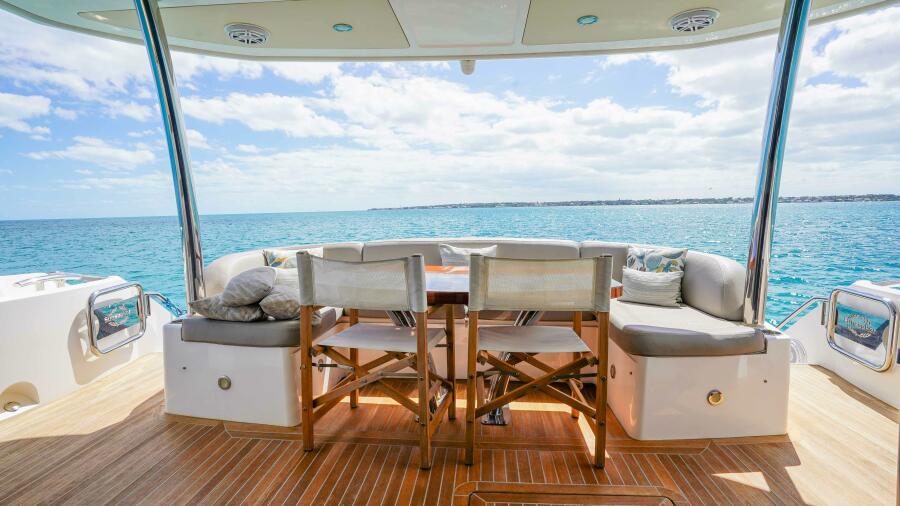 75' 2016 Sunseeker 75 Yacht